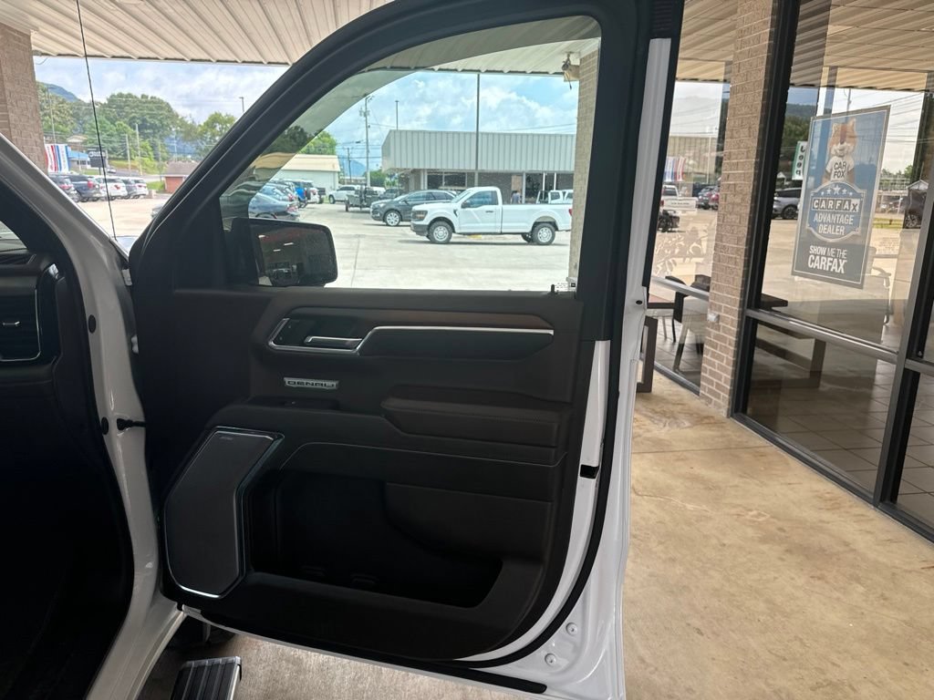Used 2024 GMC Sierra 1500 Denali w/ Denali Reserve Package AWD/4WD image 21