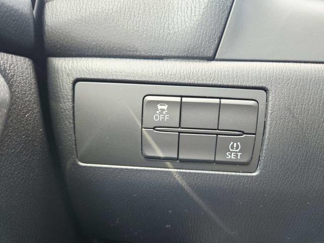 Used 2018 MAZDA MAZDA3 Grand Touring FWD image 30