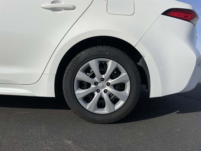 Used 2022 Toyota Corolla LE image 8