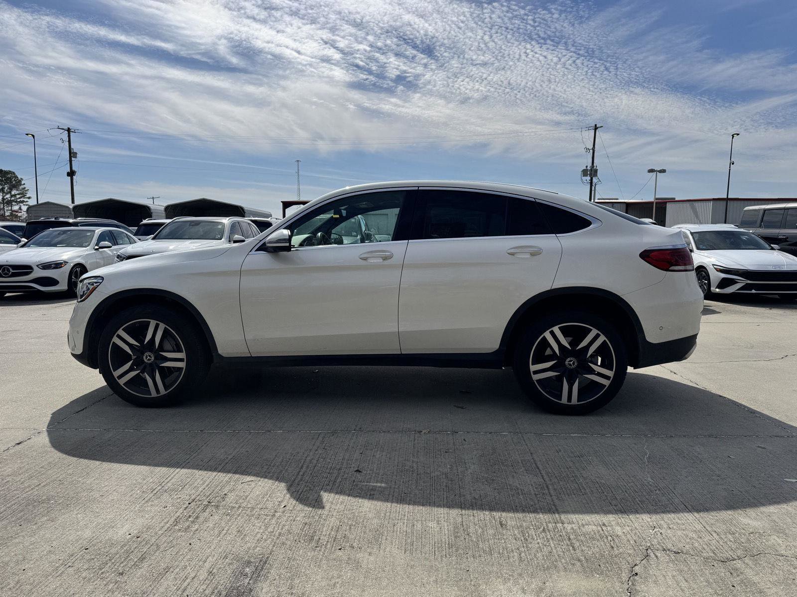 Used 2020 Mercedes-Benz GLC 300 4MATIC Coupe image 15