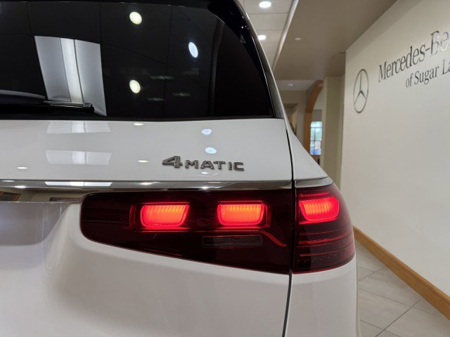 Certified 2025 Mercedes-Benz GLS 450 4MATIC image 28