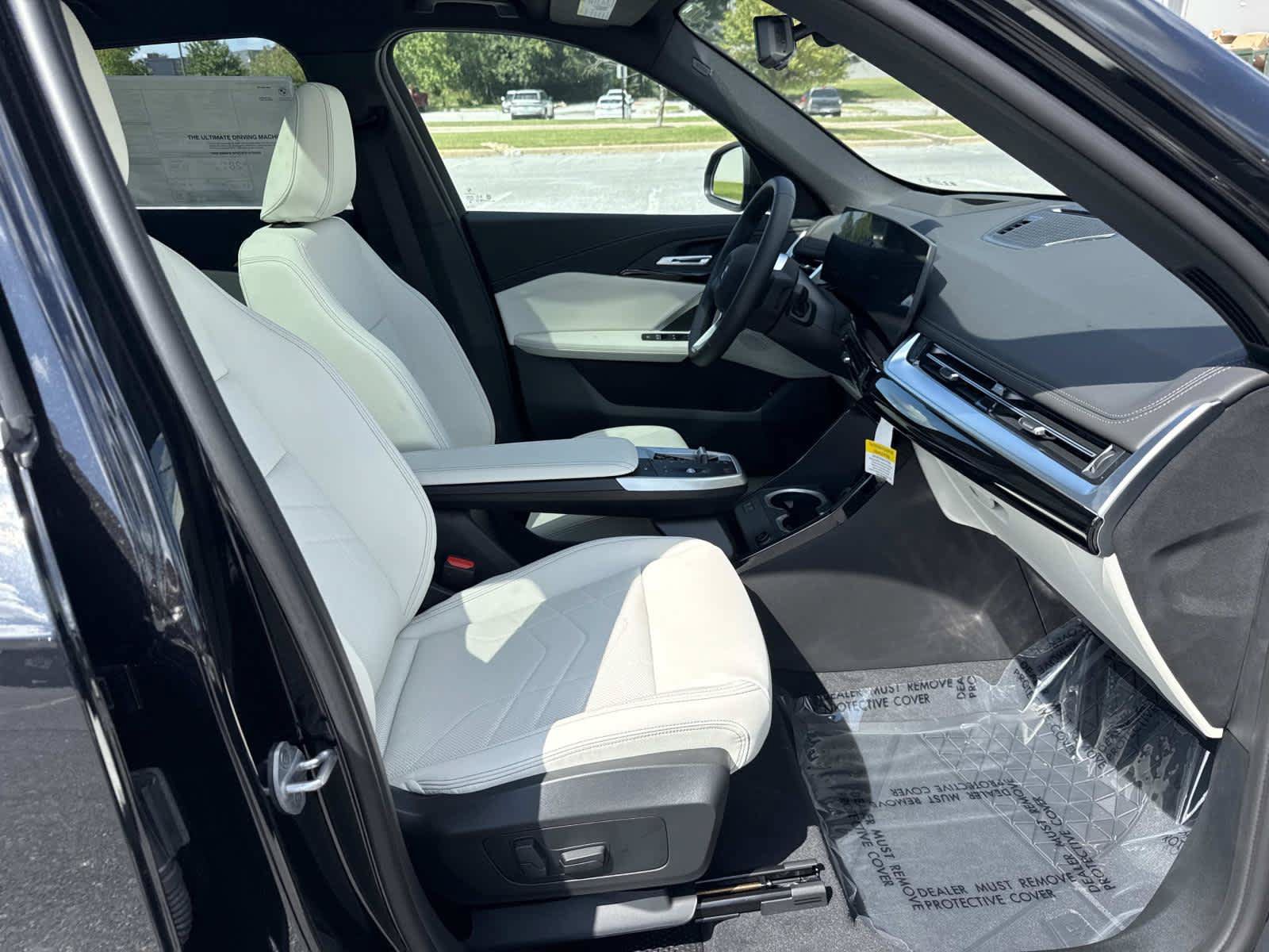 New 2026 BMW X1 xDrive28i w/ Technology Package AWD/4WD image 16