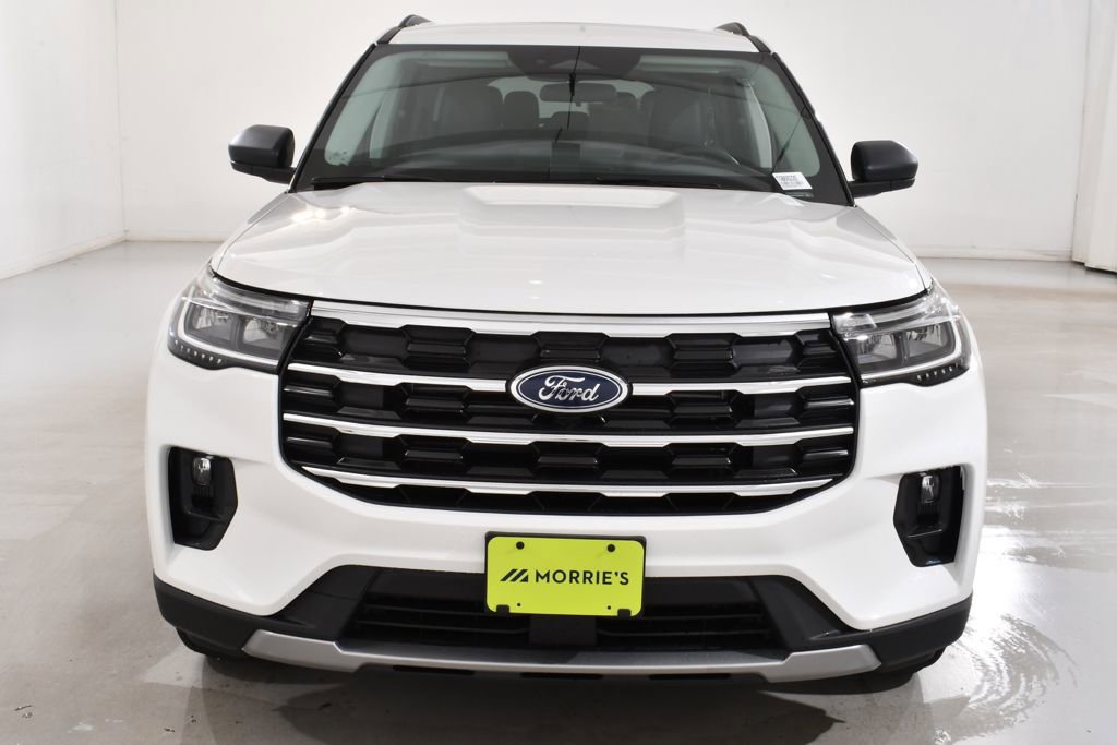 New 2026 Ford Explorer Active AWD/4WD image 3