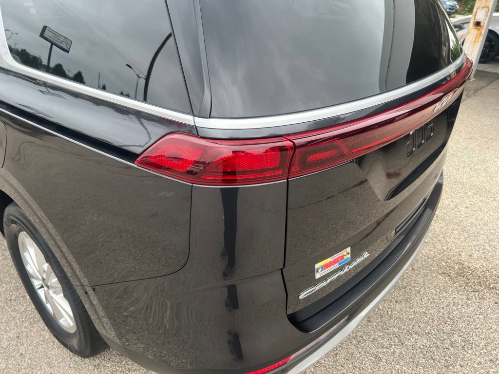 Certified 2022 Kia Carnival LX FWD image 31