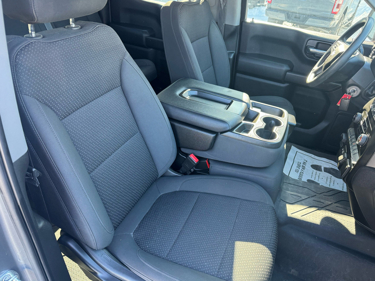 Used 2021 Chevrolet Silverado 1500 Custom image 31