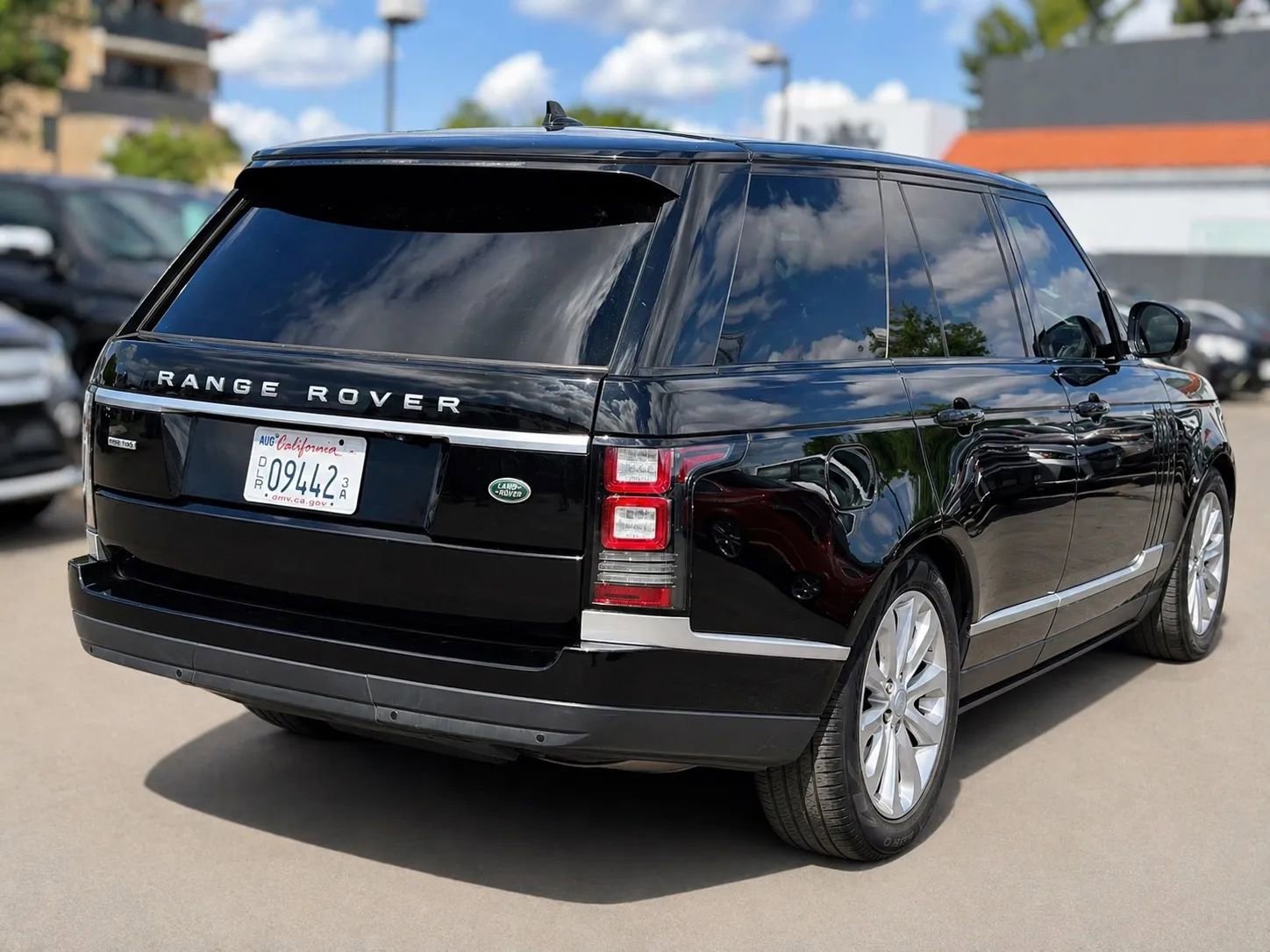 Used 2016 Land Rover Range Rover HSE AWD/4WD image 7