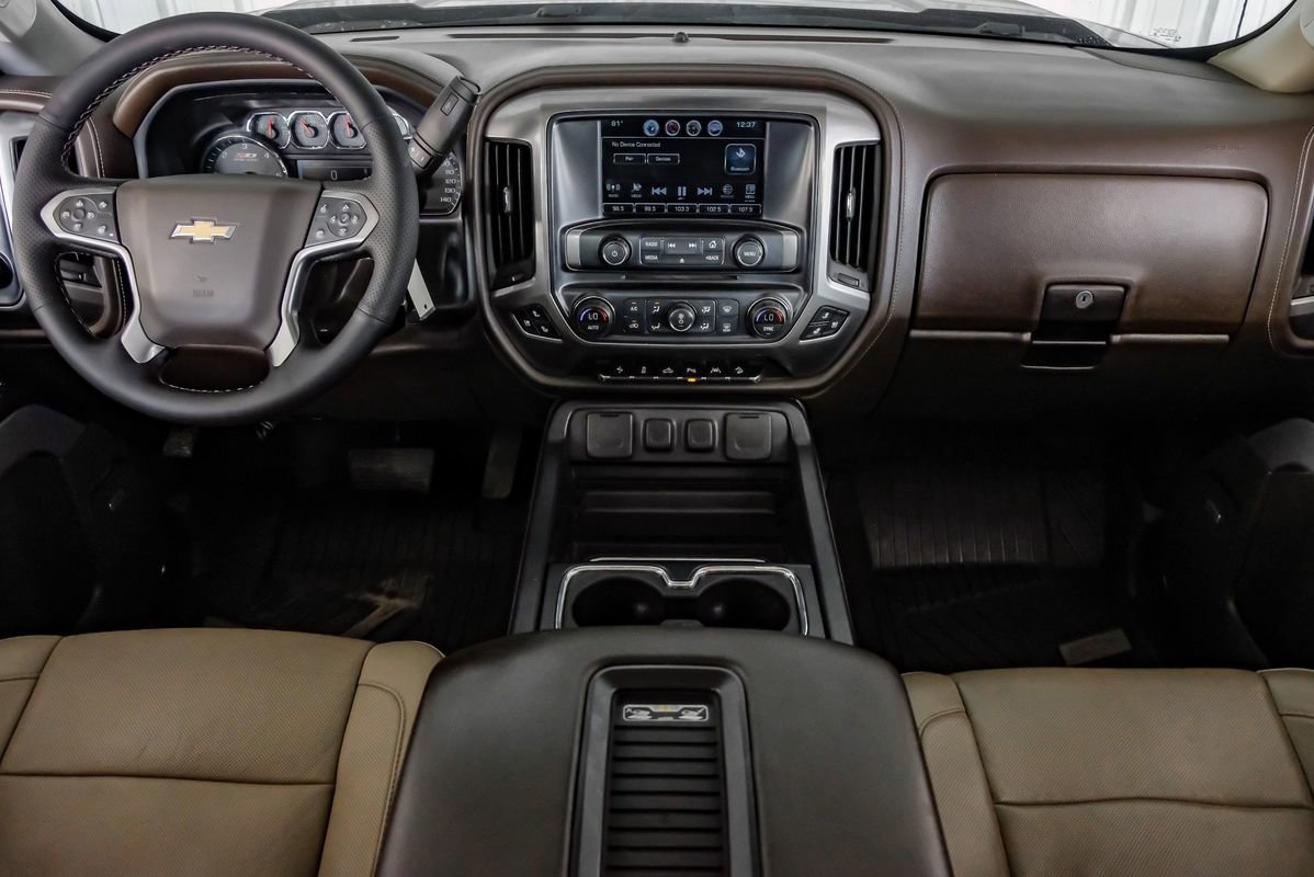 Used 2016 Chevrolet Silverado 1500 LTZ Z71 w/ LTZ Plus Package AWD/4WD image 13
