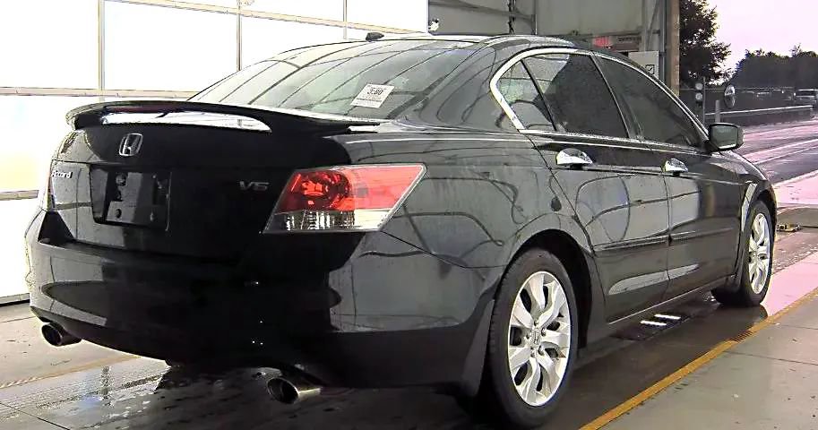 Used 2009 Honda Accord EX-L image 3