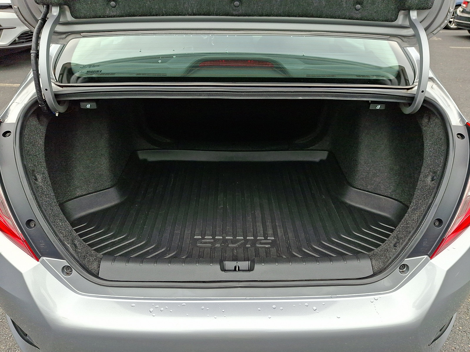 Certified 2019 Honda Civic EX image 30