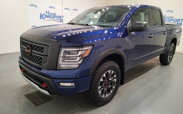 Used 2023 Nissan Titan PRO-4X w/ Off Road Protection Package AWD/4WD image 7