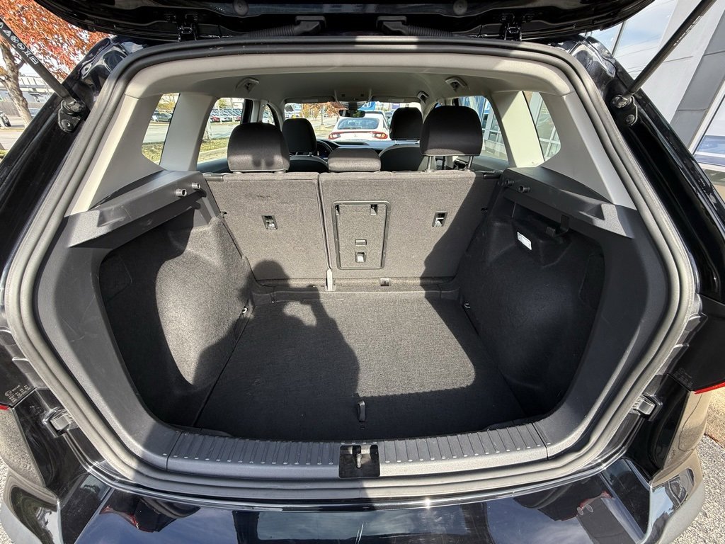 Used 2024 Volkswagen Taos S image 32