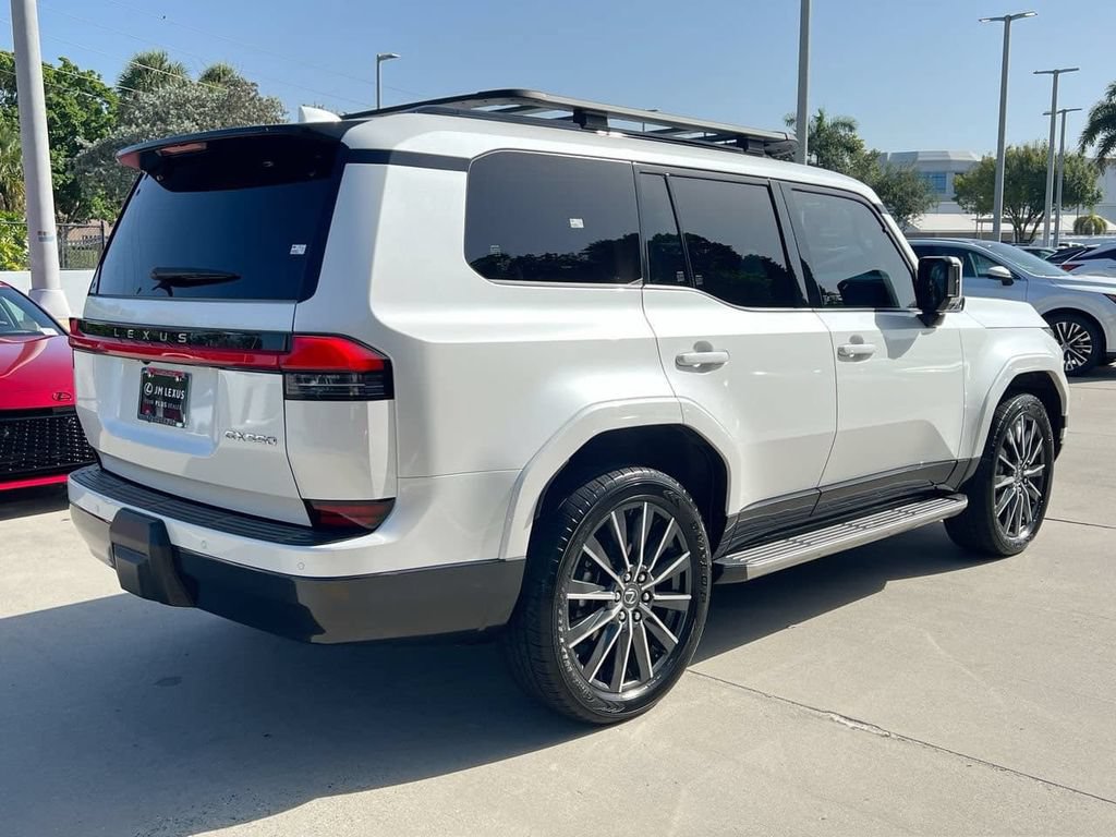Certified 2024 Lexus GX 550 w/ Accessory Package (Z1) AWD/4WD image 7