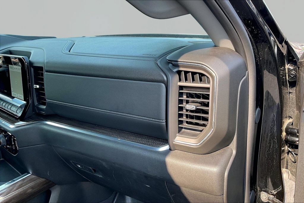 Used 2024 Chevrolet Silverado 1500 RST w/ Convenience Package II AWD/4WD image 30