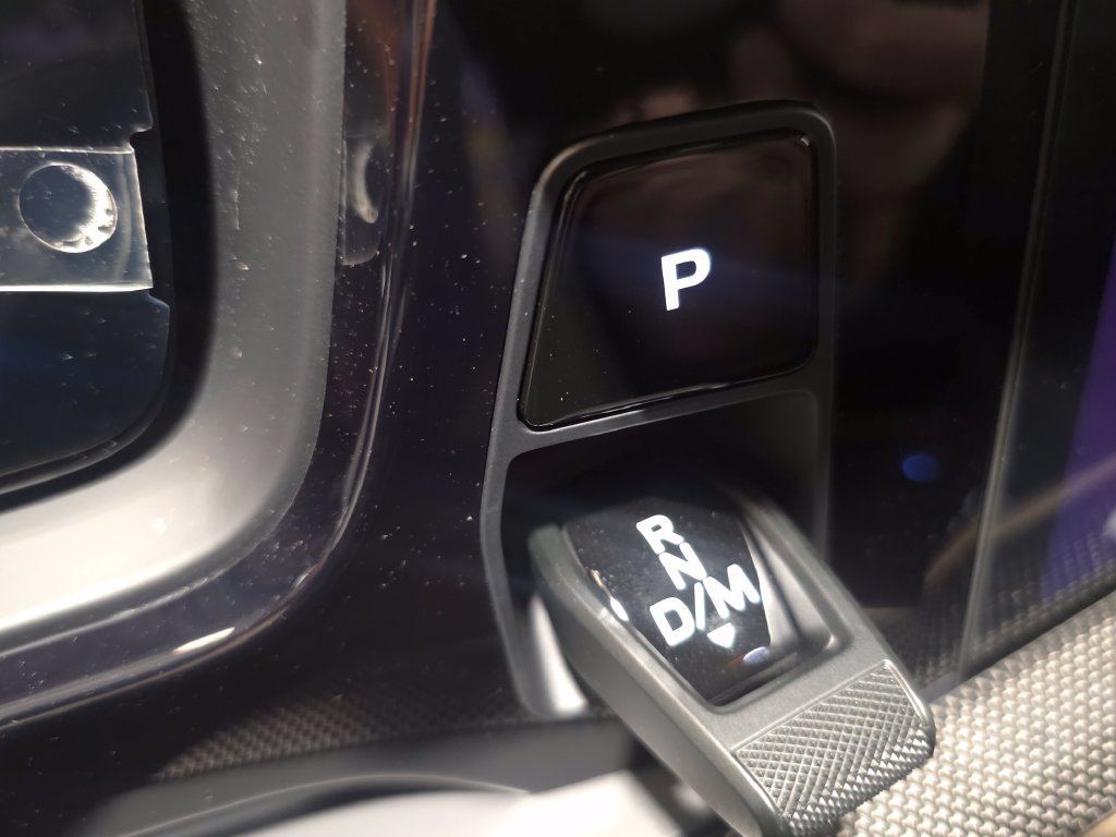 New 2026 Porsche Cayenne Turbo AWD/4WD image 32