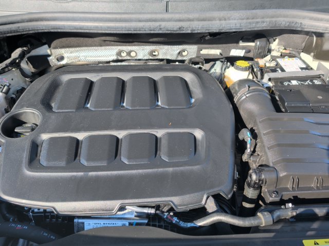 Used 2026 Volkswagen Tiguan SE R-Line AWD/4WD image 24