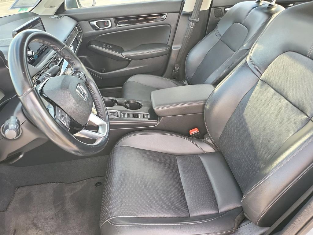 Used 2022 Honda Civic Touring image 12