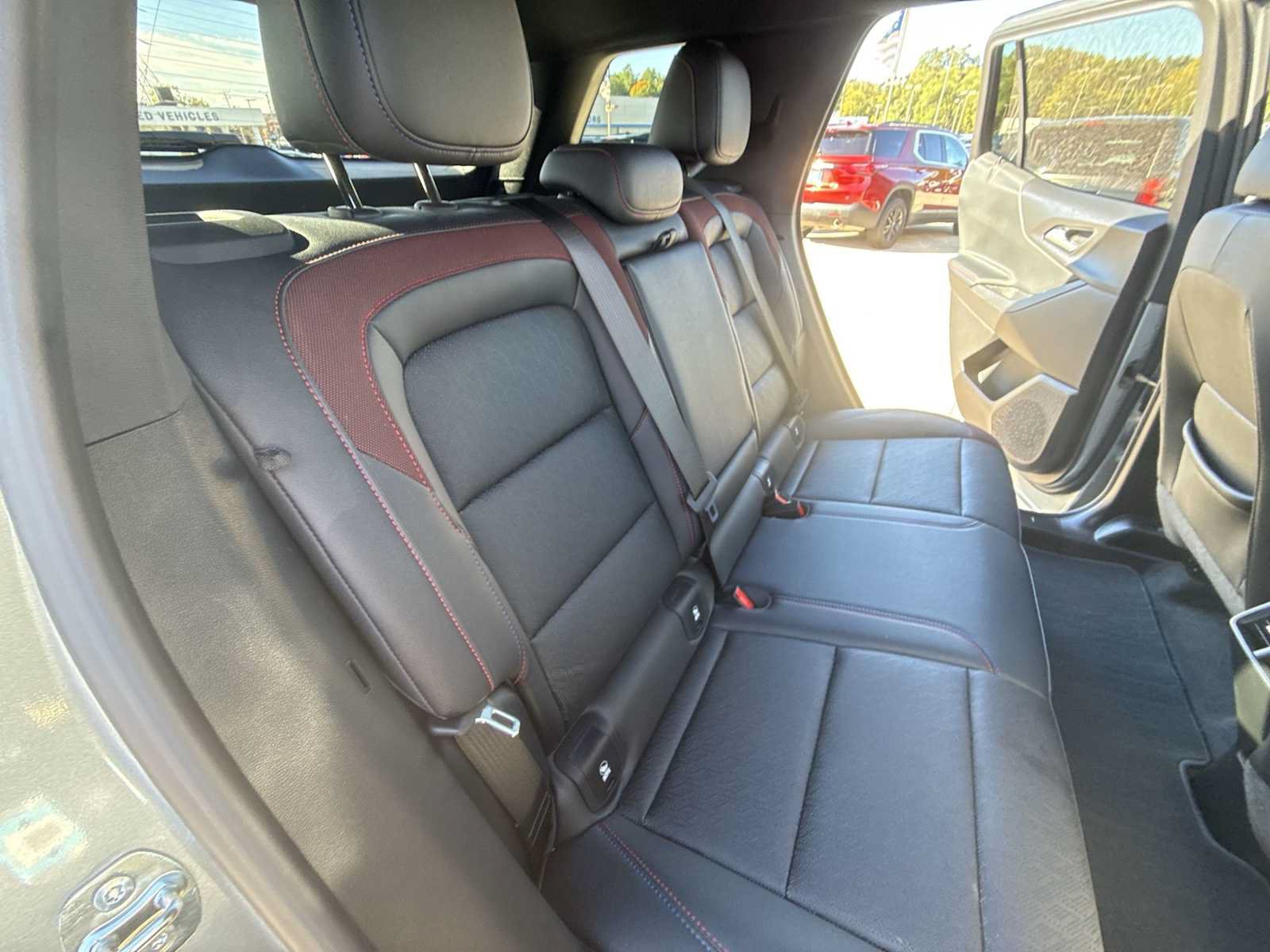 Certified 2025 Chevrolet Equinox RS AWD/4WD image 25