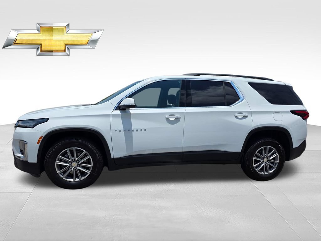 Certified 2023 Chevrolet Traverse LT FWD image 3