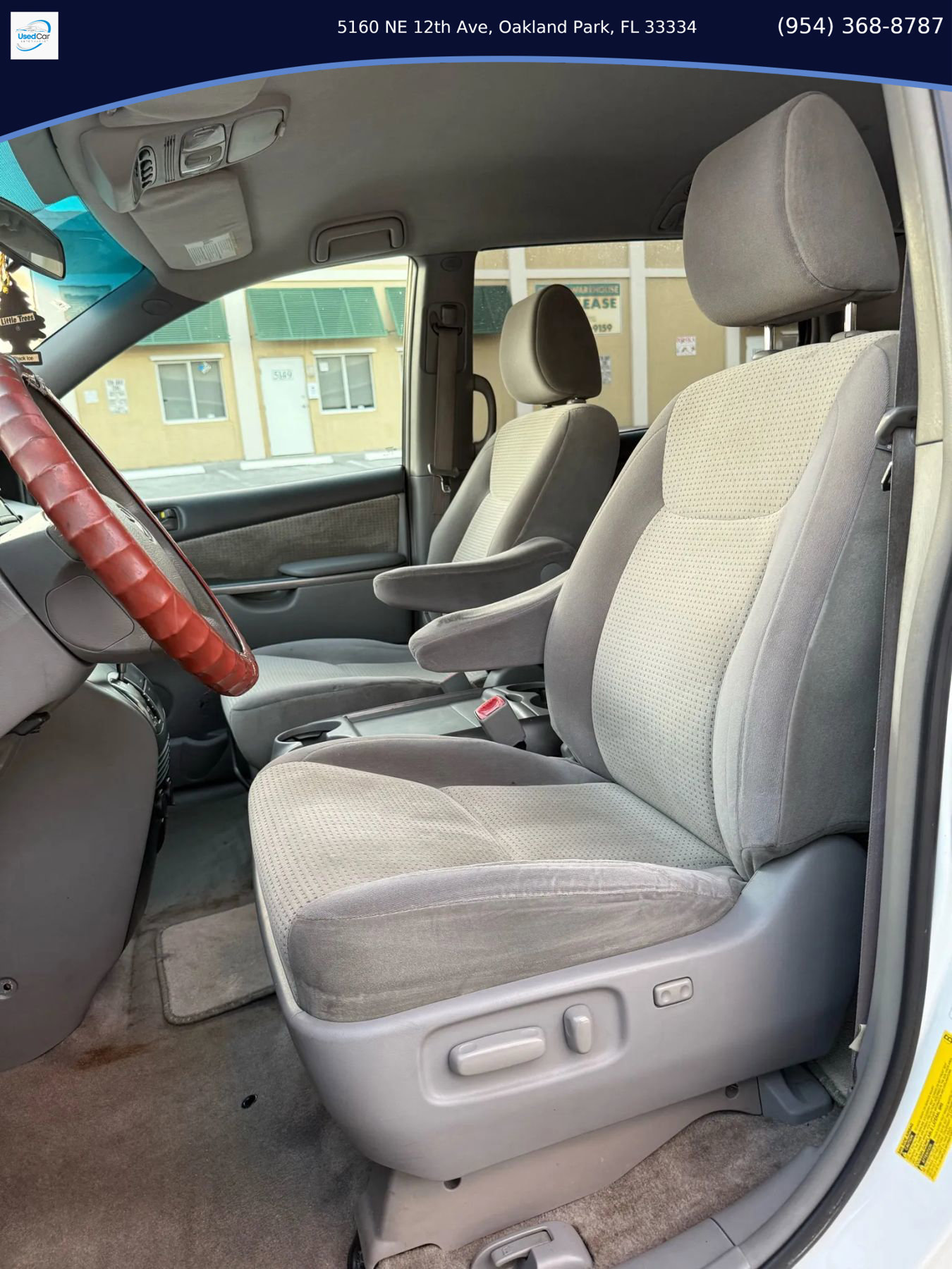 Used 2009 Toyota Sienna LE image 12