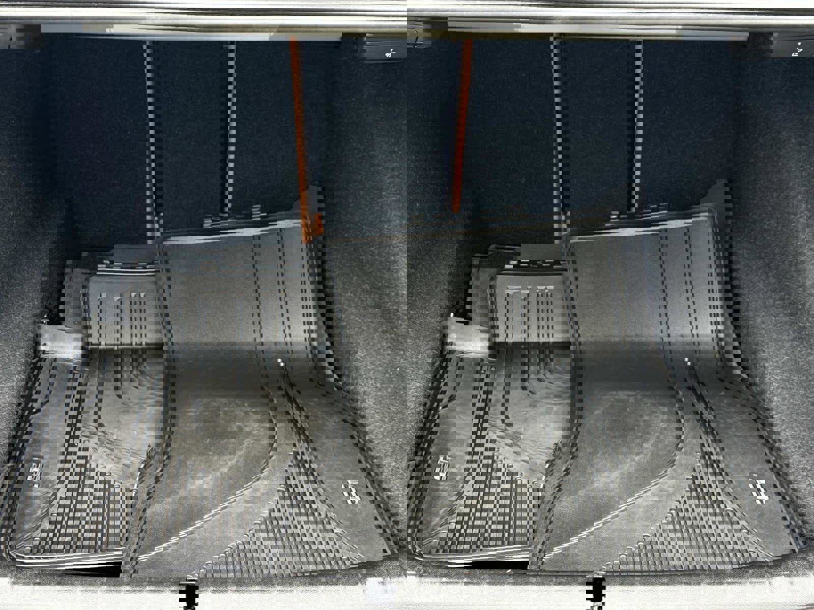 Used 2022 BMW 530i xDrive w/ Convenience Package image 29