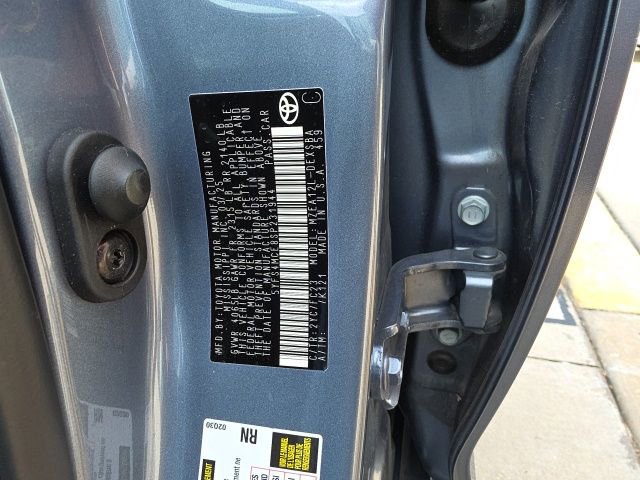 Used 2025 Toyota Corolla SE w/ Convenience Package FWD image 28
