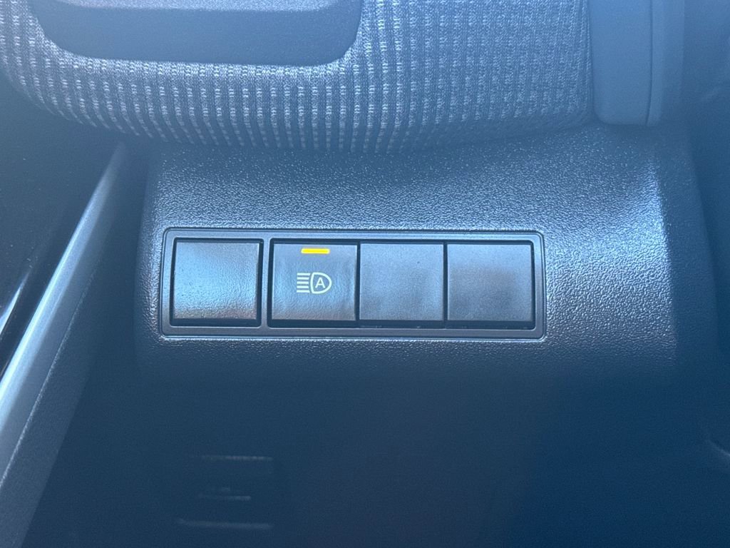 Used 2023 Toyota bZ4X XLE image 32