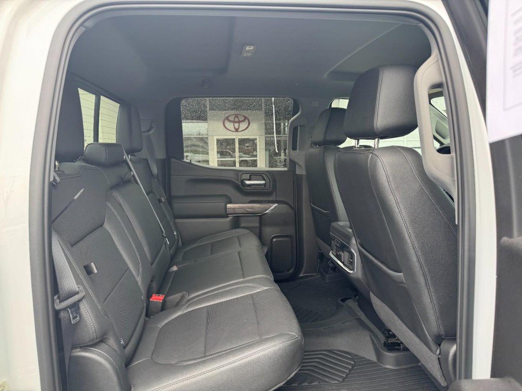 Used 2021 Chevrolet Silverado 1500 LTZ image 12