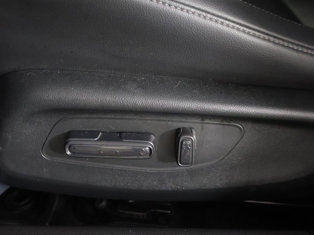 Used 2024 Honda Civic EX-L image 26