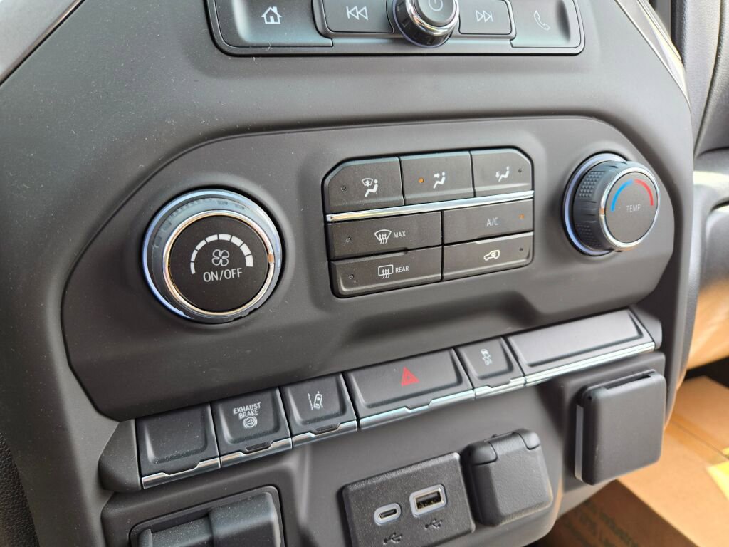 New 2025 Chevrolet Silverado 3500 W/T w/ WT Convenience Package AWD/4WD image 24