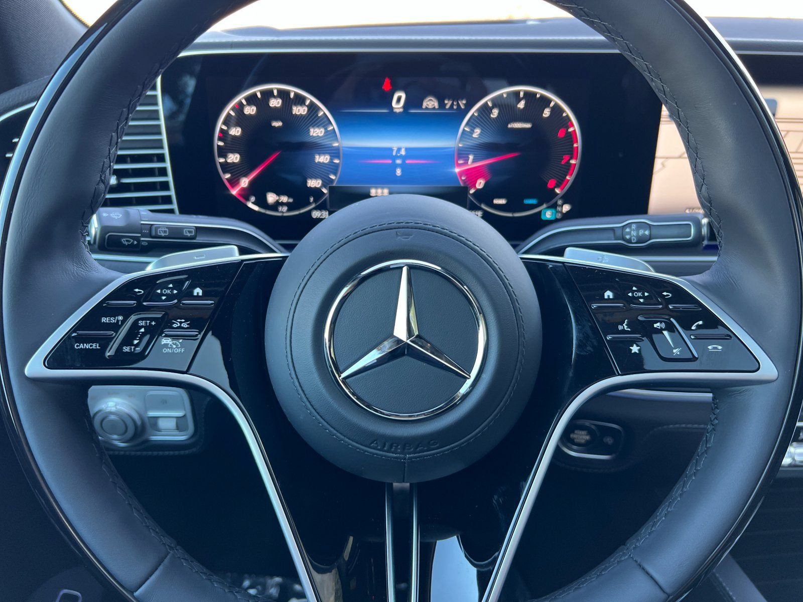 New 2026 Mercedes-Benz GLS 450 4MATIC image 24