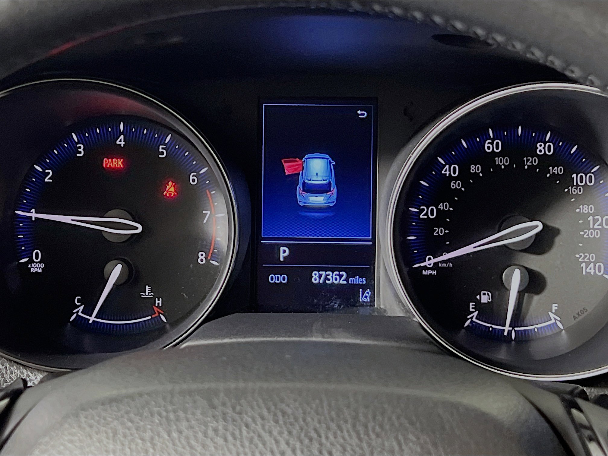 Used 2020 Toyota C-HR XLE image 22