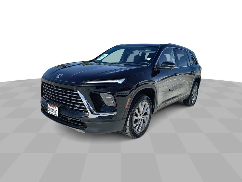 Used 2025 Buick Enclave Preferred AWD/4WD image 1