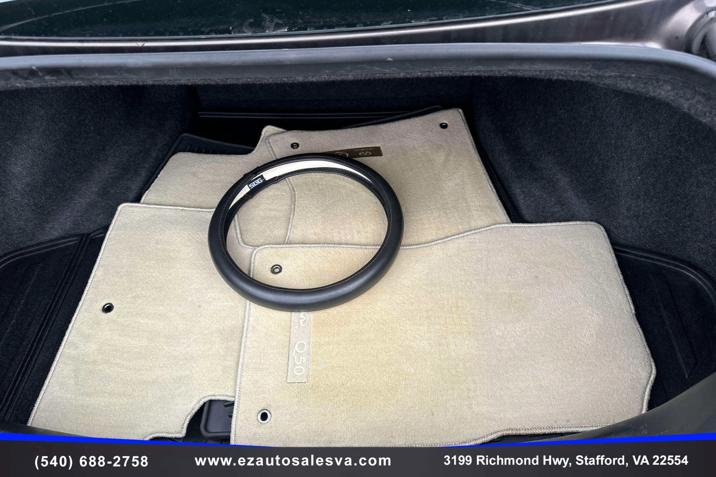 Used 2015 INFINITI Q50 Premium w/ Navigation Package image 12