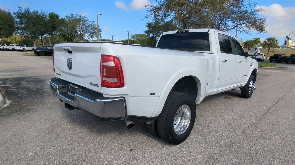 Certified 2022 RAM 3500 Laramie image 4