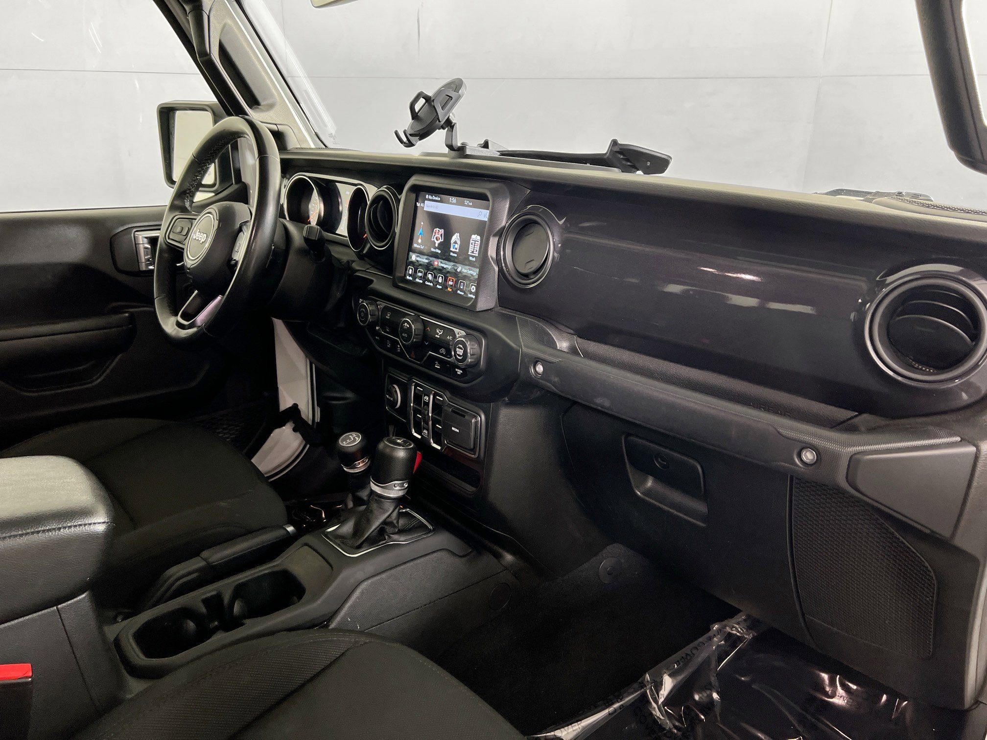 Used 2022 Jeep Gladiator Sport image 27