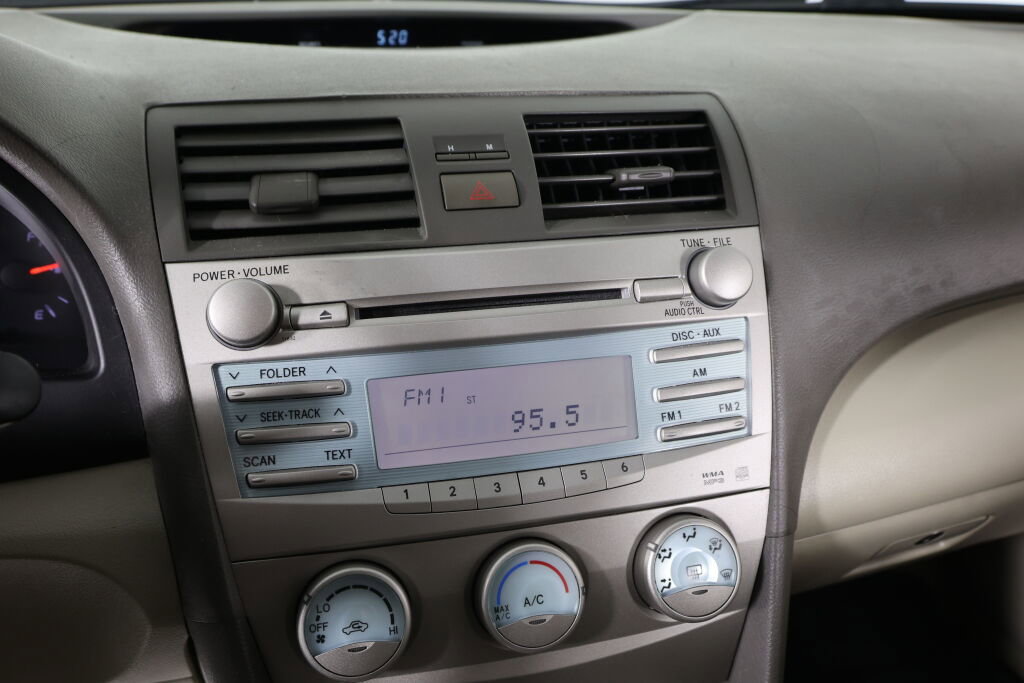 Used 2008 Toyota Camry image 29