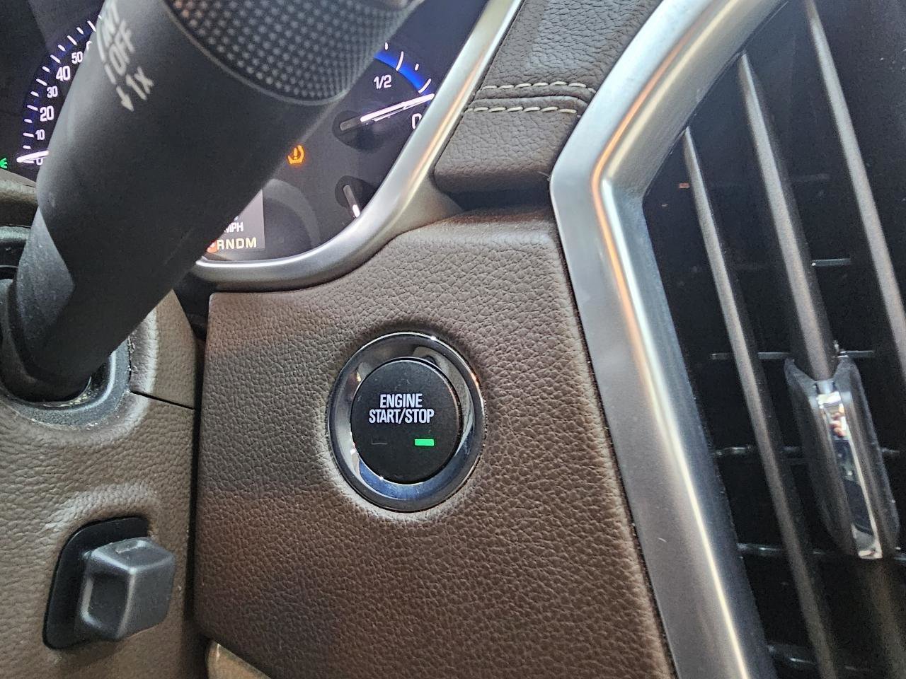 Used 2015 Cadillac SRX Premium w/ Driver Assist Package image 37