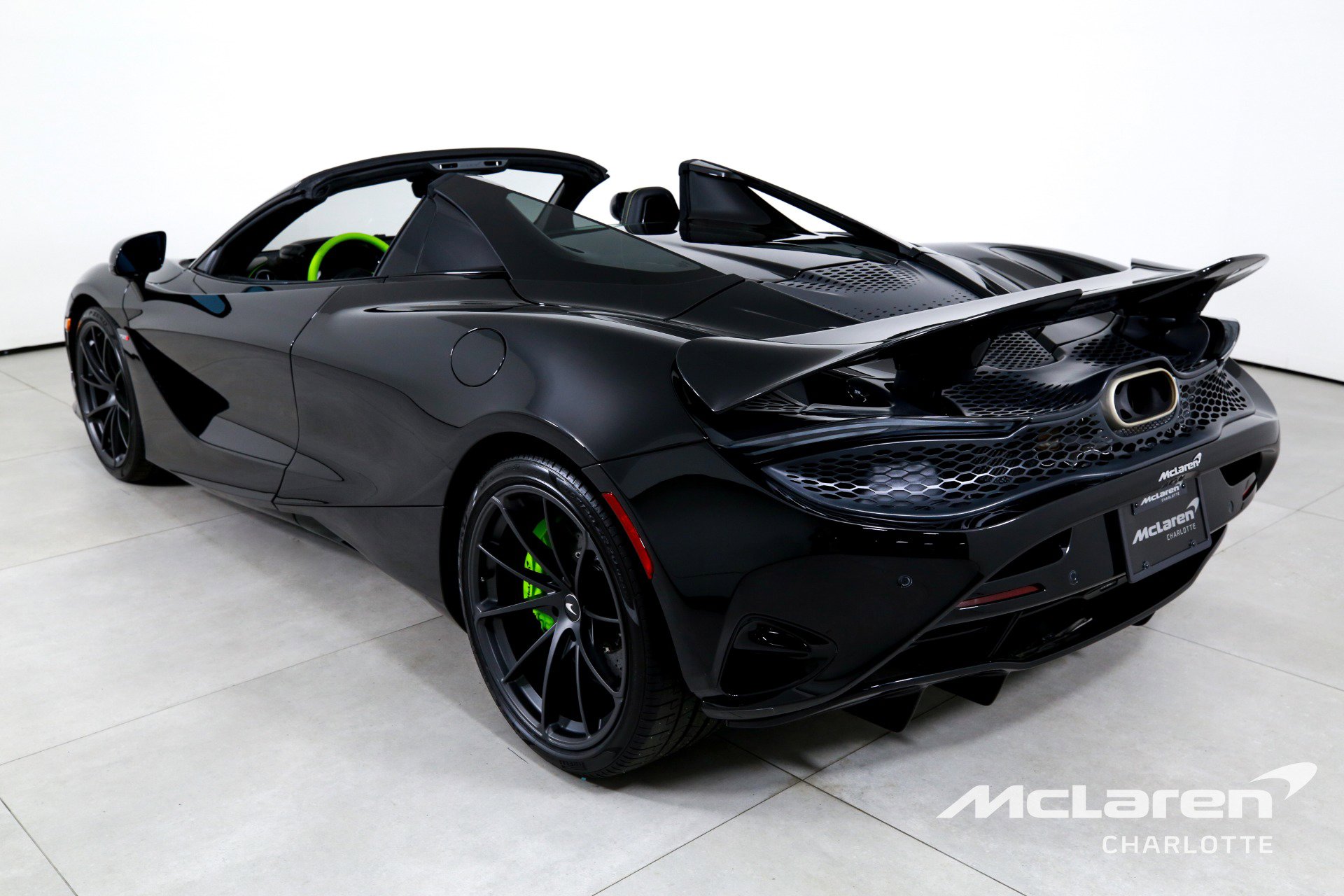New 2026 McLaren 750S image 8