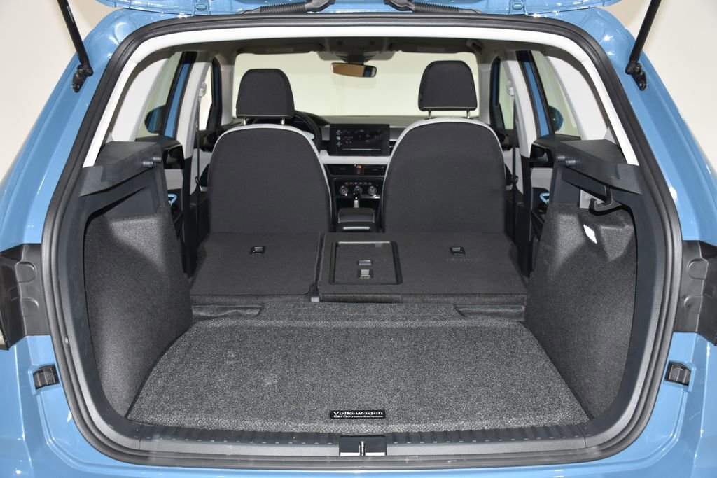 Used 2025 Volkswagen Taos S image 31