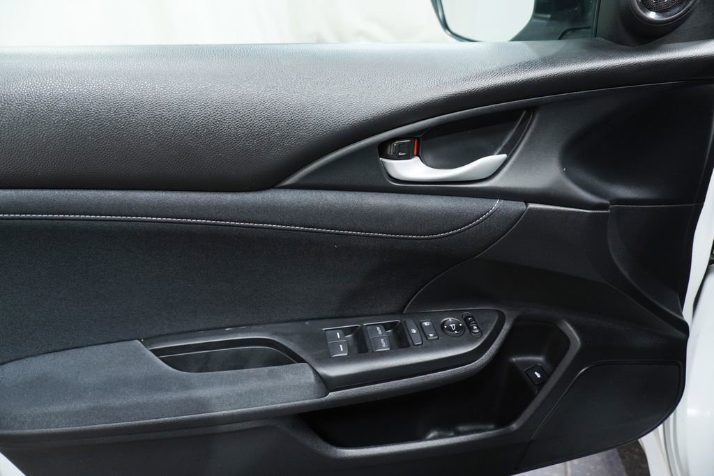 Used 2021 Honda Insight EX image 18