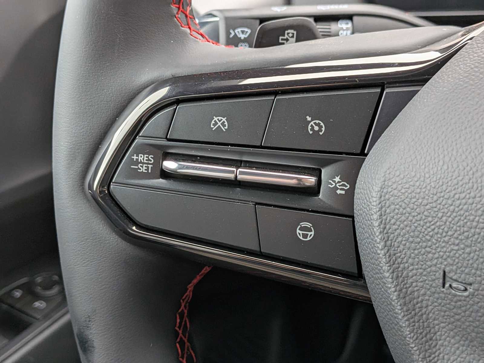 New 2026 Chevrolet Equinox EV RS image 25