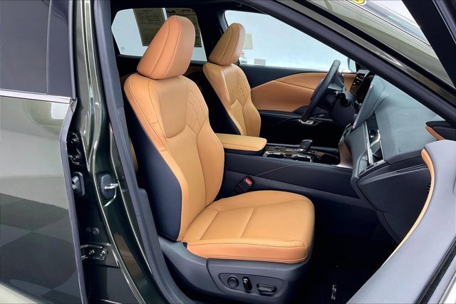 Used 2025 Lexus RX 350 FWD image 6