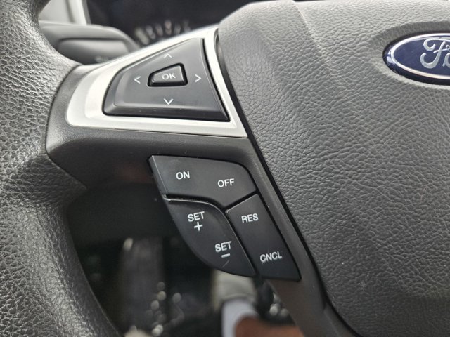 Used 2015 Ford Fusion SE FWD image 20