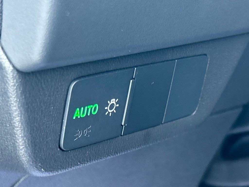 Used 2023 Audi Q4 e-tron Premium Plus w/ Premium Plus image 68