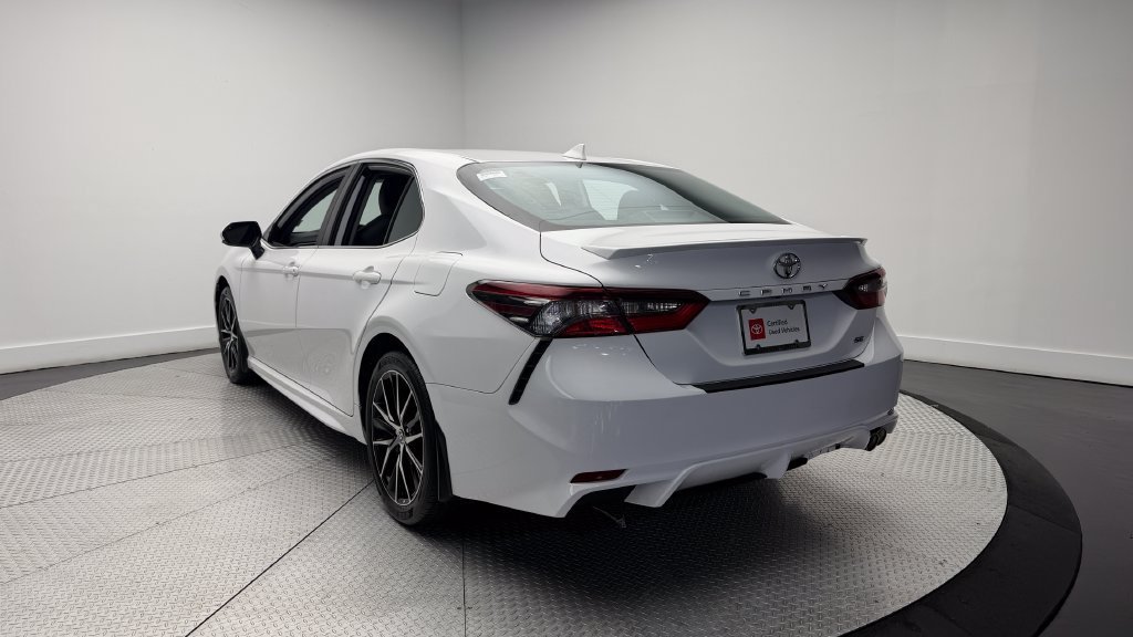 Certified 2024 Toyota Camry SE w/ Cold Weather Package FWD image 31