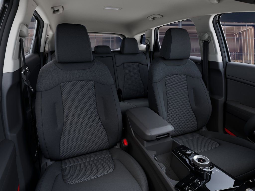 New 2024 Kia Sportage LX image 15