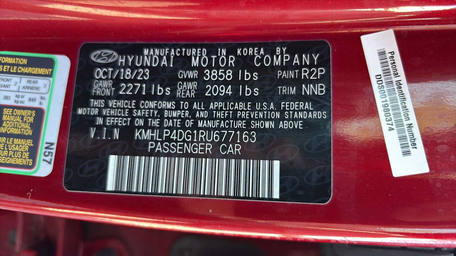 Used 2024 Hyundai Elantra Limited FWD image 15