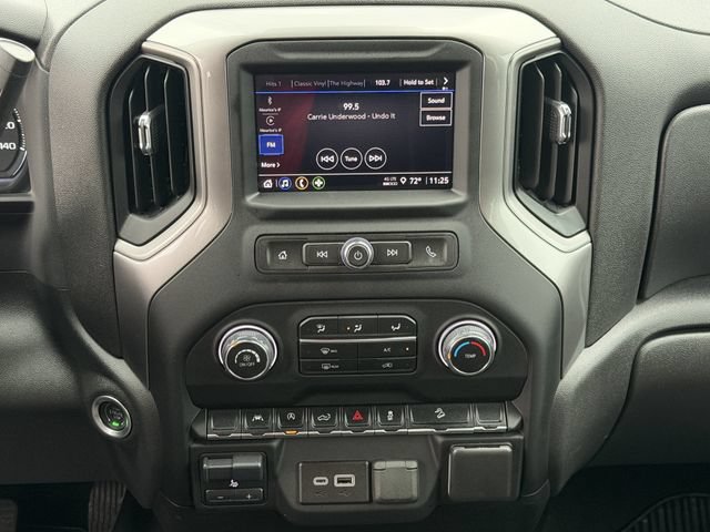 Used 2024 Chevrolet Silverado 1500 Custom Trail Boss w/ LPO, Dark Essentials Package AWD/4WD image 17