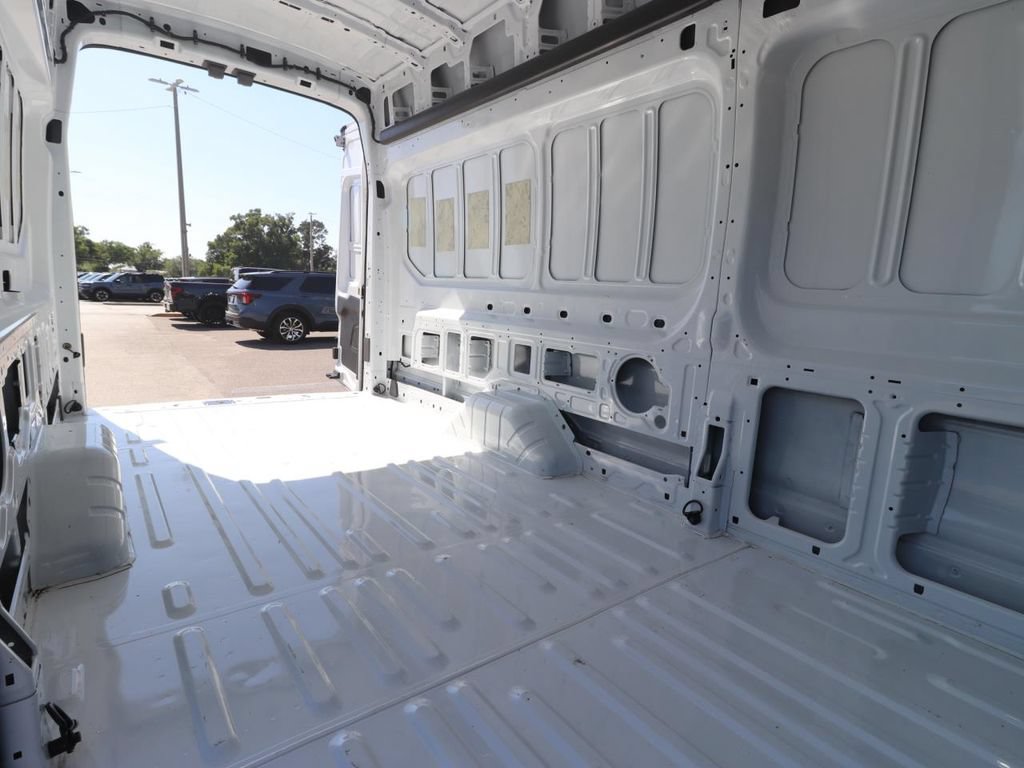 Certified 2025 Ford Transit 250 148 High Roof Extended AWD image 14