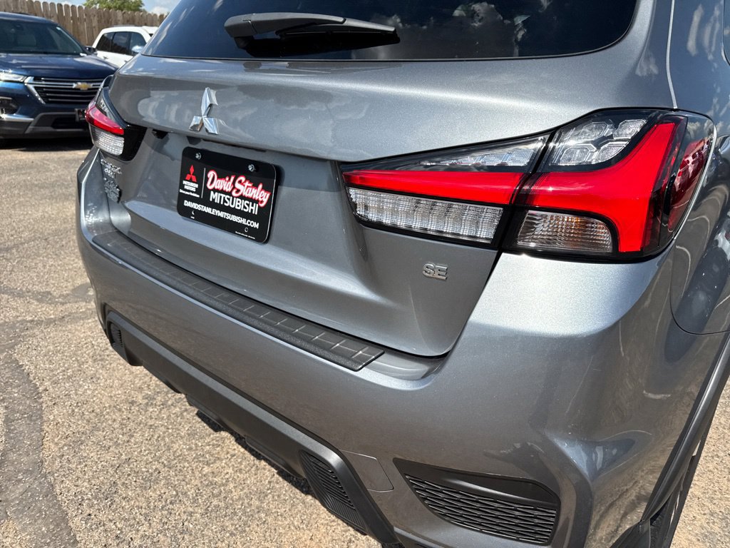 New 2027 Mitsubishi Outlander Sport SE FWD image 40